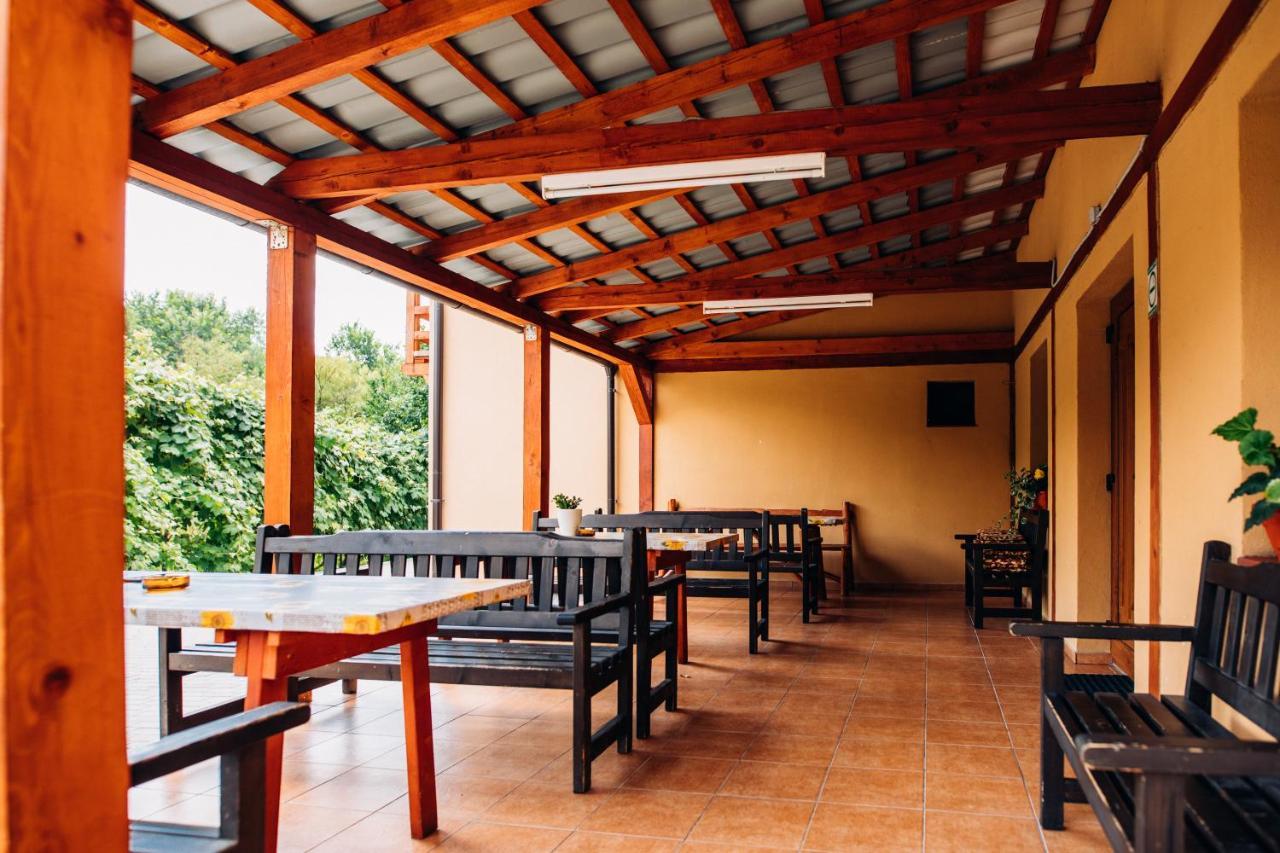 Iris 2 Bed & Breakfast Praid Ngoại thất bức ảnh