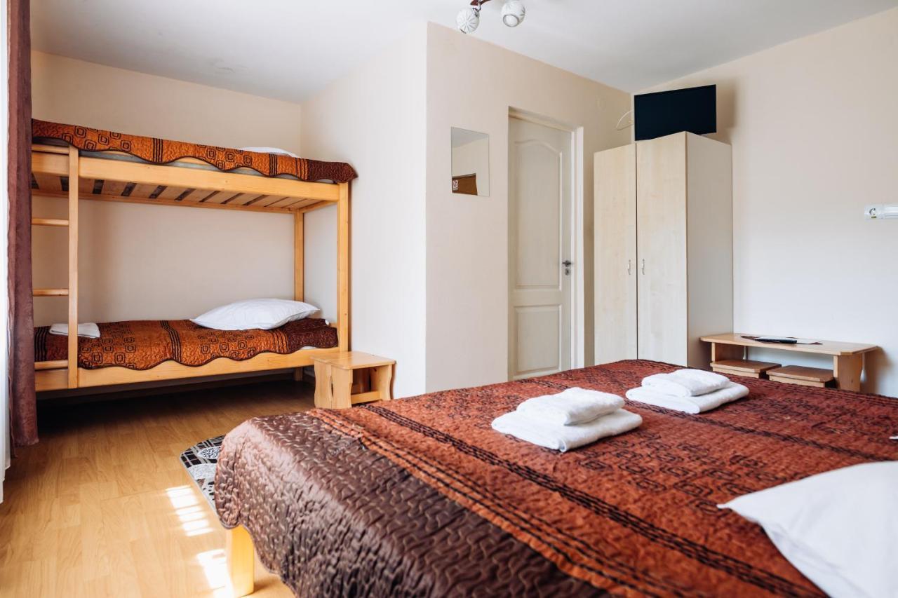 Iris 2 Bed & Breakfast Praid Ngoại thất bức ảnh